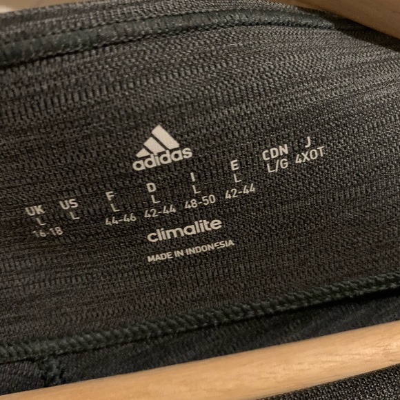 Raaaaad Adidas Snakeskin Leggings ๐ - Picture 4 of 5